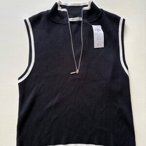 Black Sleeveless Zip-Up Top